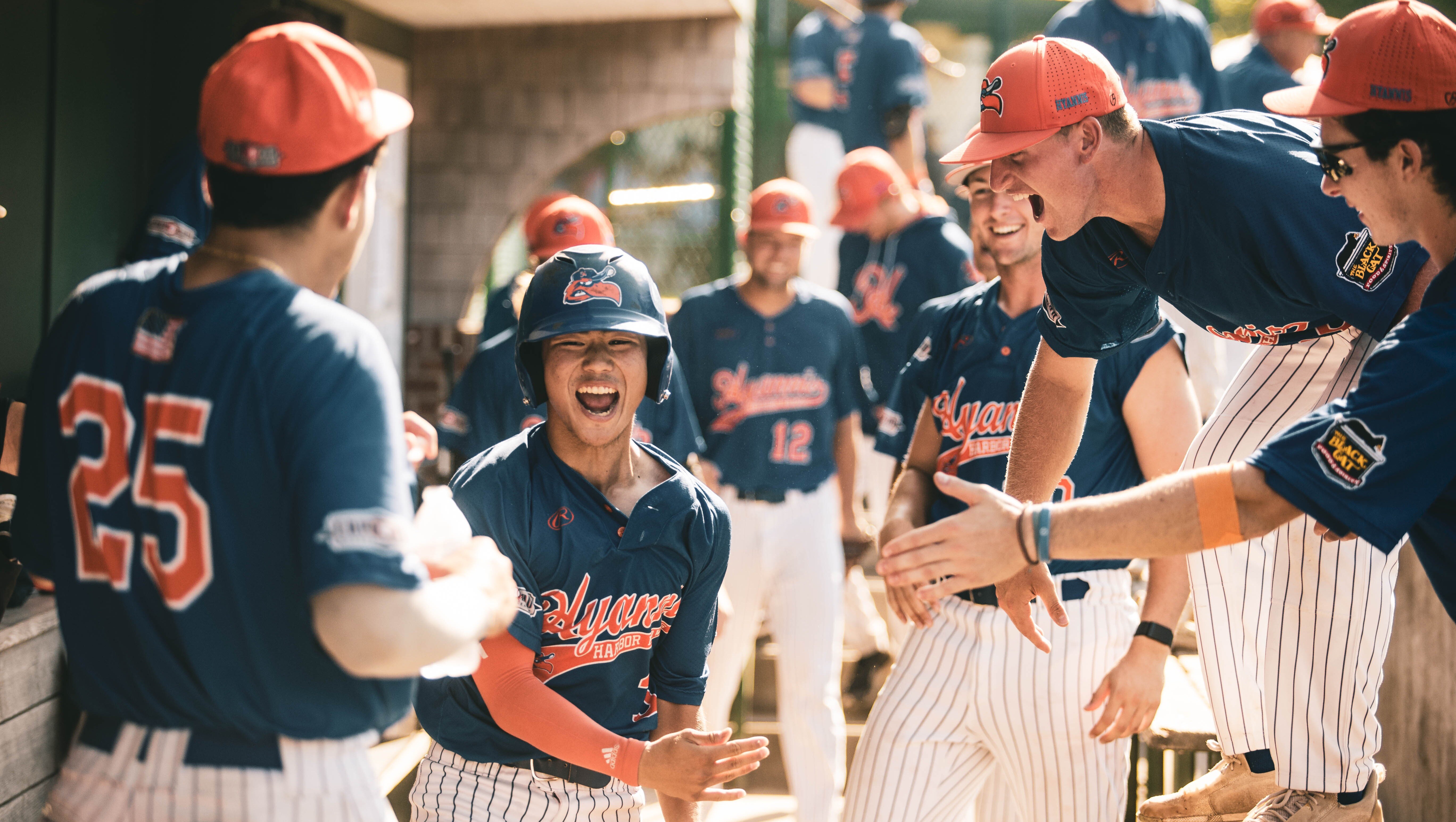Hyannis Harbor Hawks