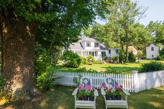 Photo of Del Mar #20001 - Shopping Restaurants 6 mins to Beach! AC!