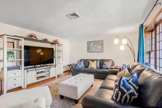 Photo of Del Mar #20035 - Family-Friendly, Central AC, Near Beach!