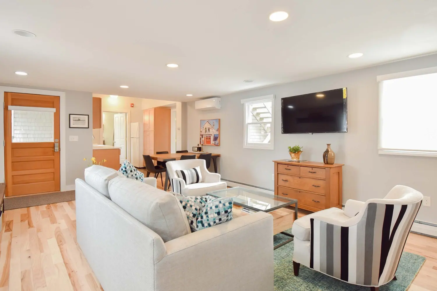 Photo 7 of Del Mar #11116 - Commercial St Private Patio Dog Welcome!