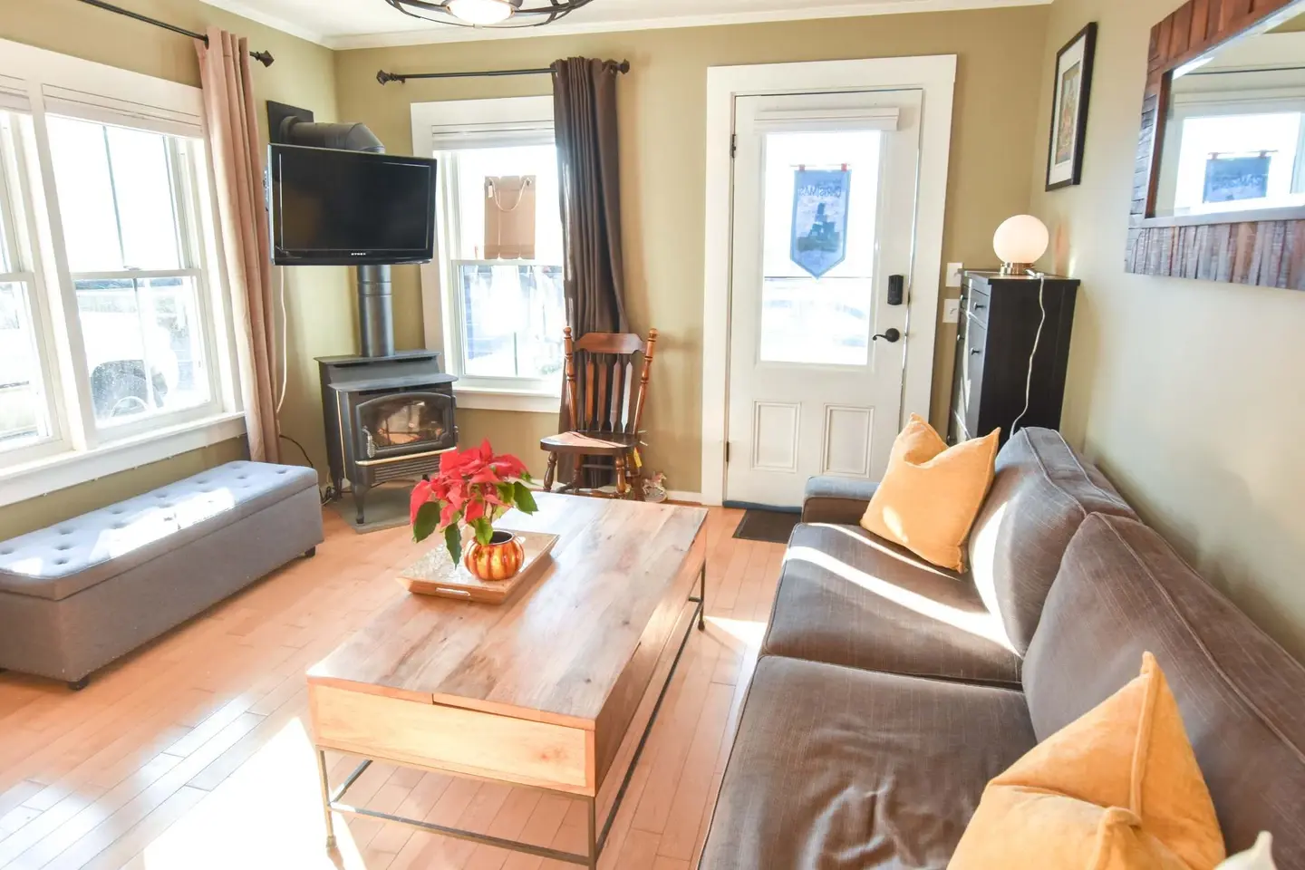 Photo 7 of Del Mar #11140 - Gas Fireplace Front Patio & Parking Spot!