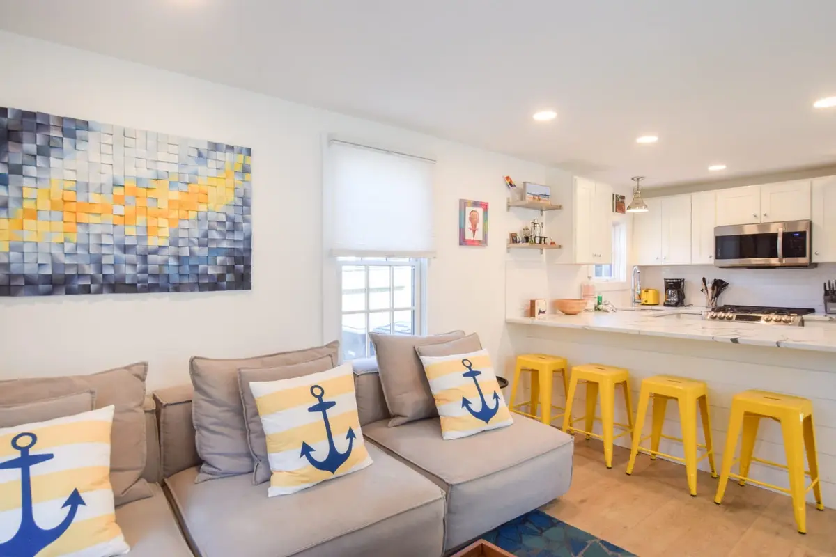 Photo 2 of Del Mar #11141 - 1 Min. Walk to Water/Town Patio and AC!