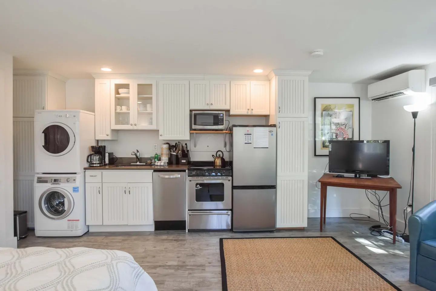 Photo 4 of Del Mar #11153 - East End Condo w/ Beach Access!