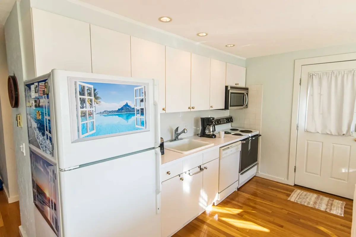 Photo 9 of Del Mar #11160 - East End Condo Across from Assoc Beach!