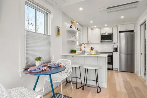 Photo of Del Mar #11173 - Walk to Beach, Shopping, and Dining!