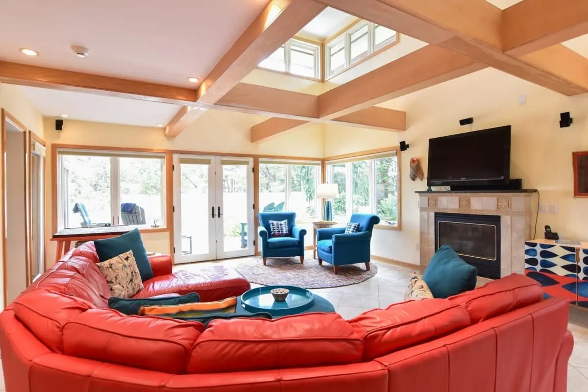 Photo 5 of Del Mar #12226 - Beautiful backyard, pool, deeded beach rights!