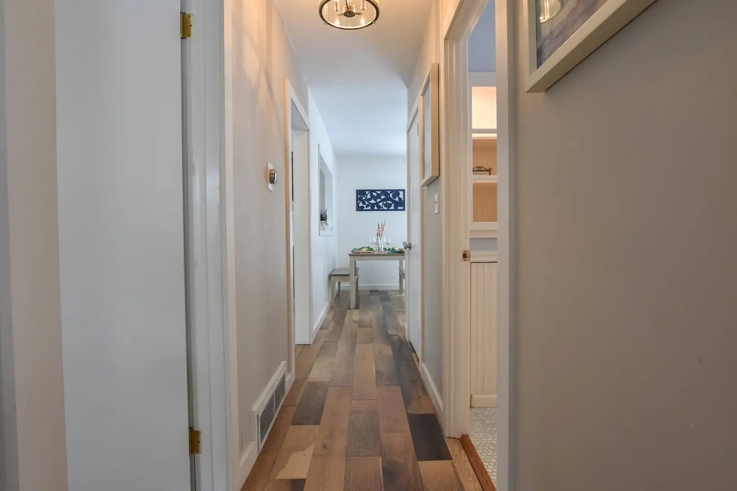 Photo 10 of Del Mar #13301 - Classic Cape Great Location! Dog Welcome!