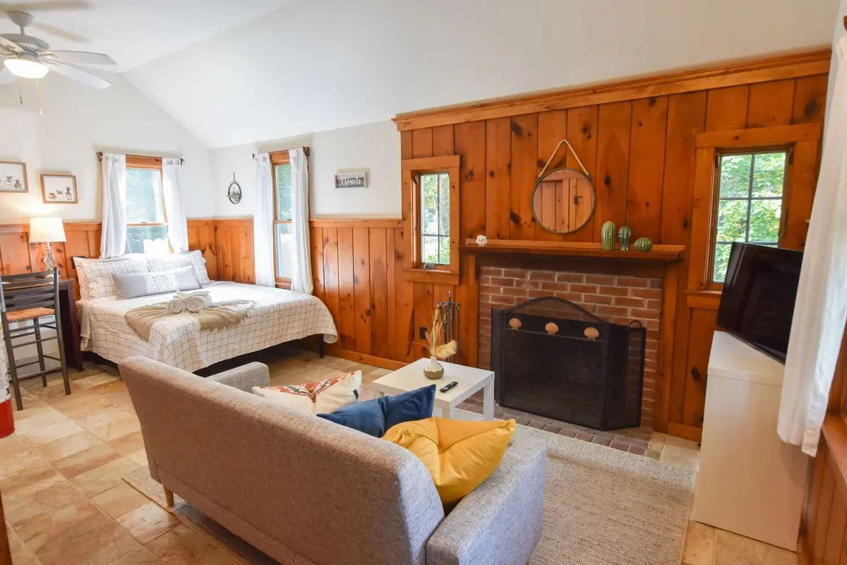 Photo 7 of Del Mar #13340 - Walk 1/10 Mile to Lecount Hollow Beach!