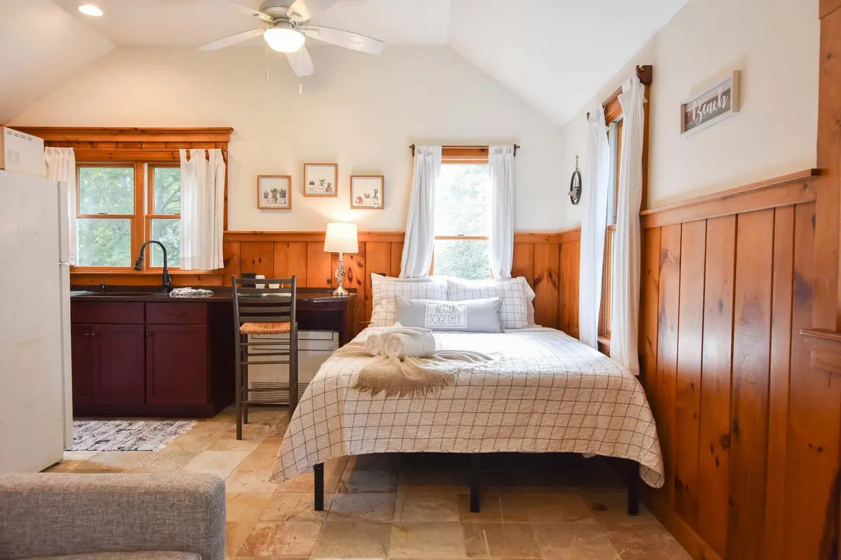 Photo 8 of Del Mar #13340 - Walk 1/10 Mile to Lecount Hollow Beach!