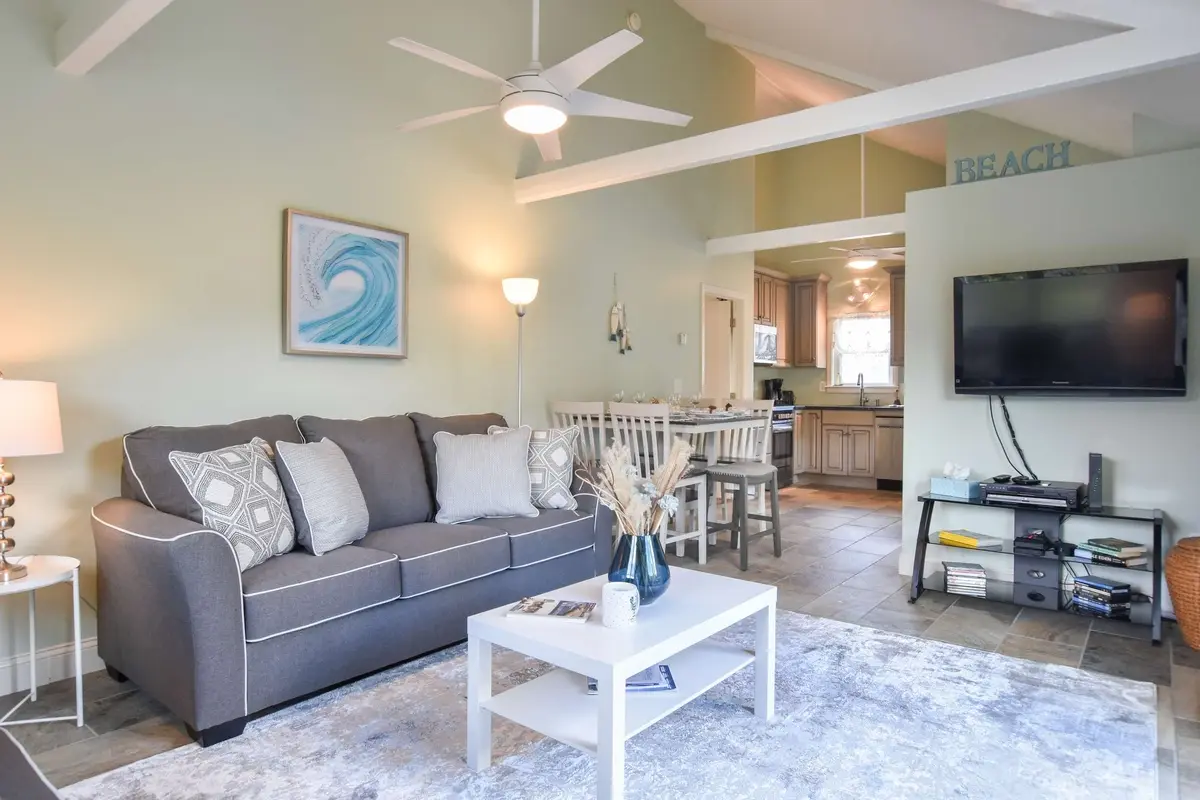 Photo 7 of Del Mar #13341 - Waterfront easy access to town center!