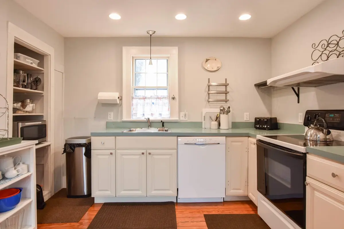 Photo 7 of Del Mar #13352 - Walk to Restaurants Shopping & Harbor!