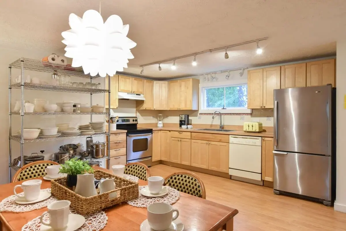 Photo 3 of Del Mar #13358 - Short Walk to Long Pond Swimming Beach!