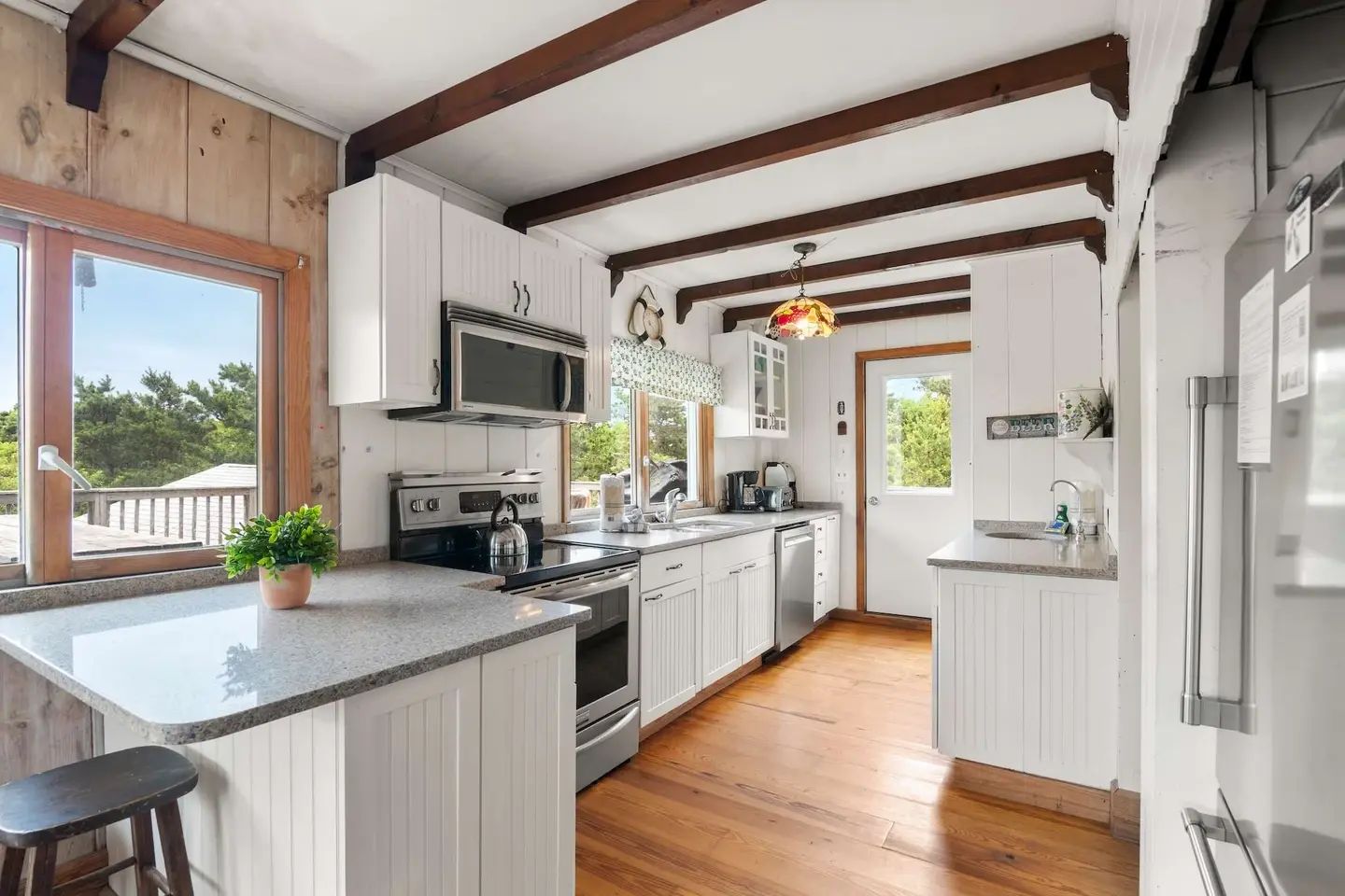 Photo 9 of Del Mar #13373 - Walk to Oceanside Beach!