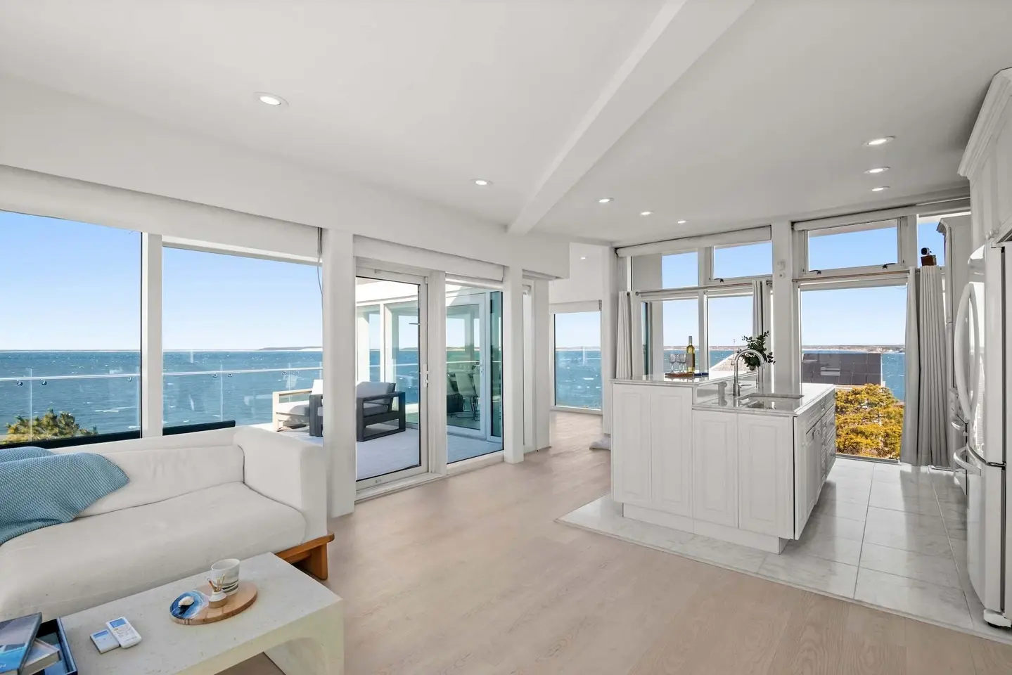 Photo 9 of Del Mar #13374 - Waterfront, Hot Tub, Sauna, Private Beach!