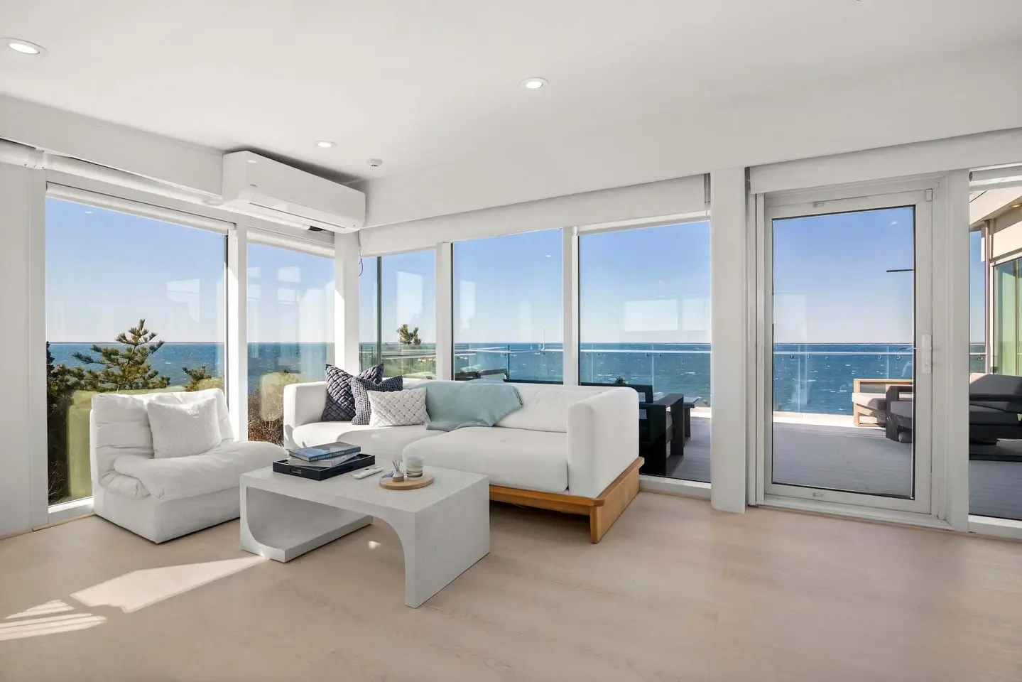 Photo 8 of Del Mar #13374 - Waterfront, Hot Tub, Sauna, Private Beach!