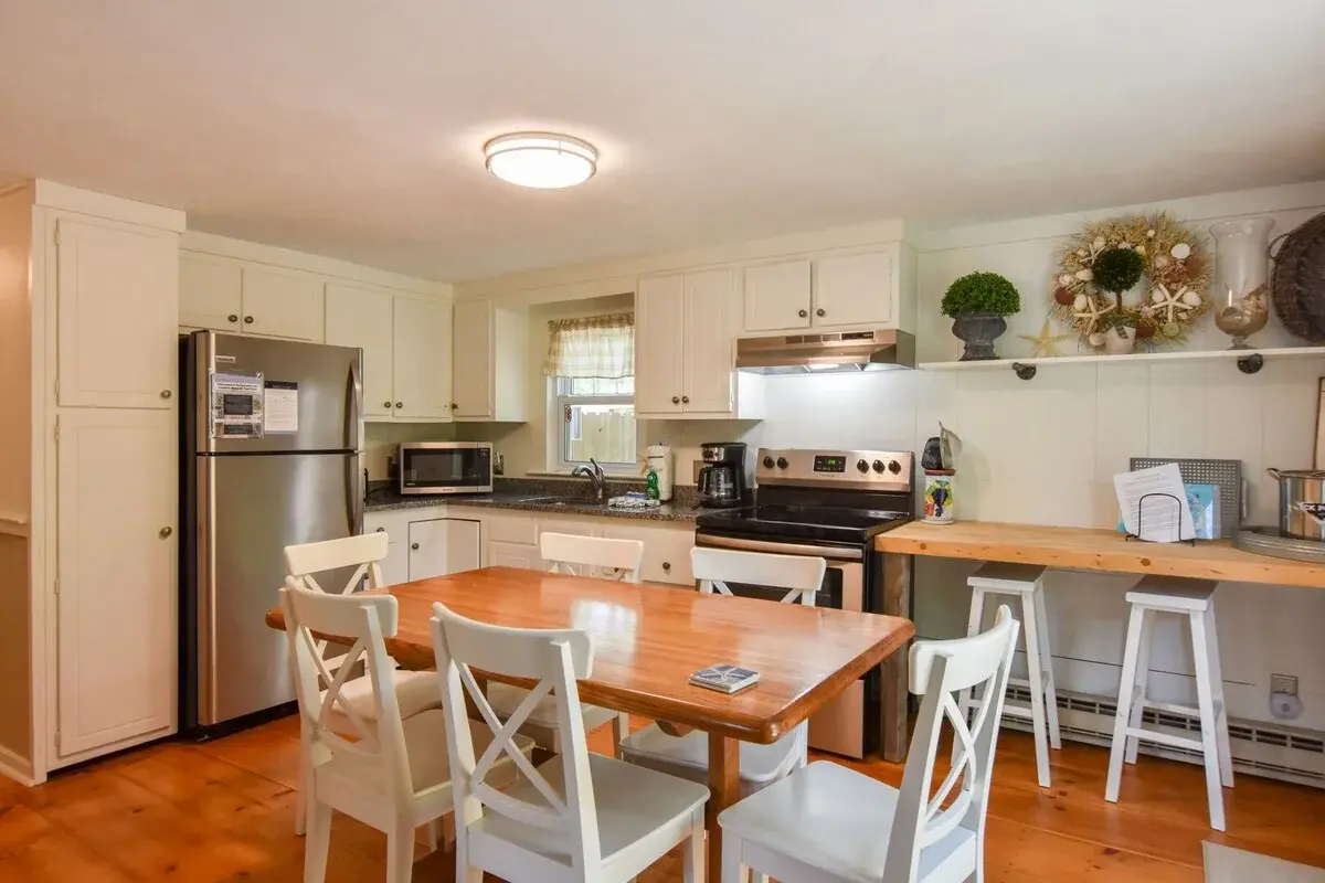 Photo 2 of Del Mar #14462 - Great Home with Game Space Close to Beach!