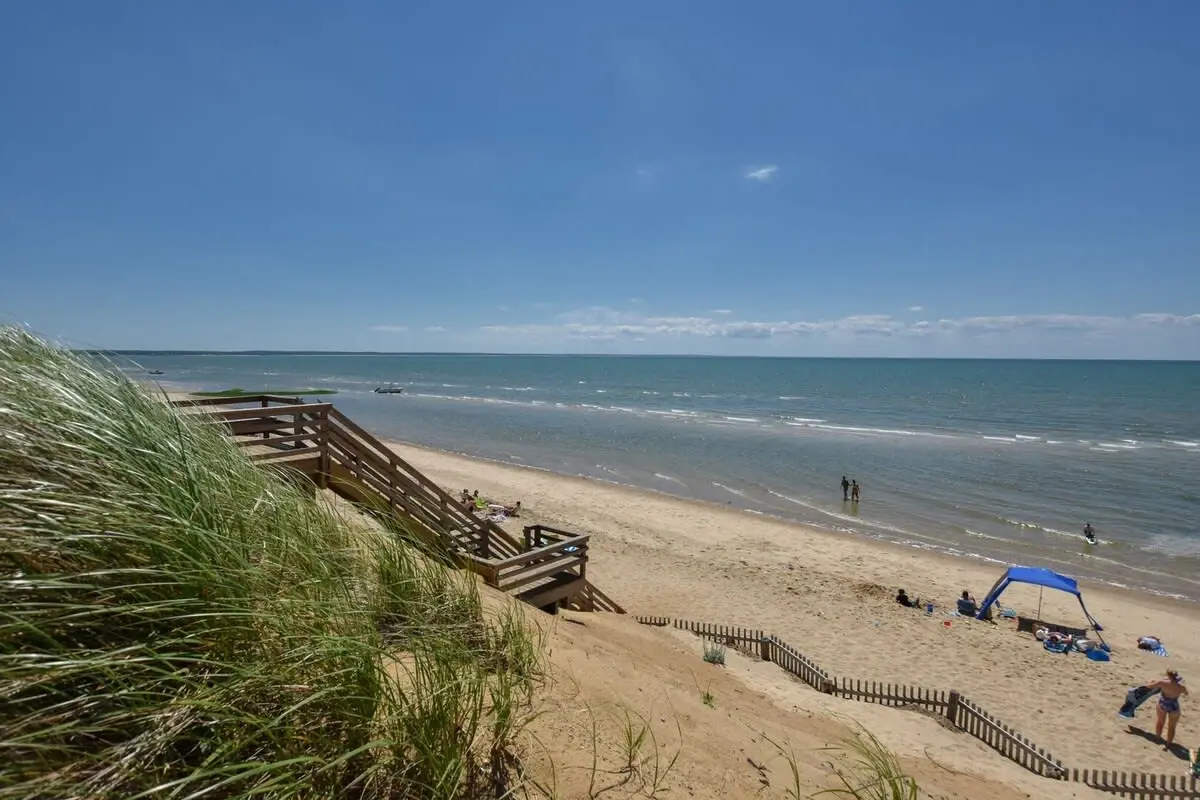 Photo 4 of Del Mar #14465 - Beach House Short Walk to Kingsbury Beach!