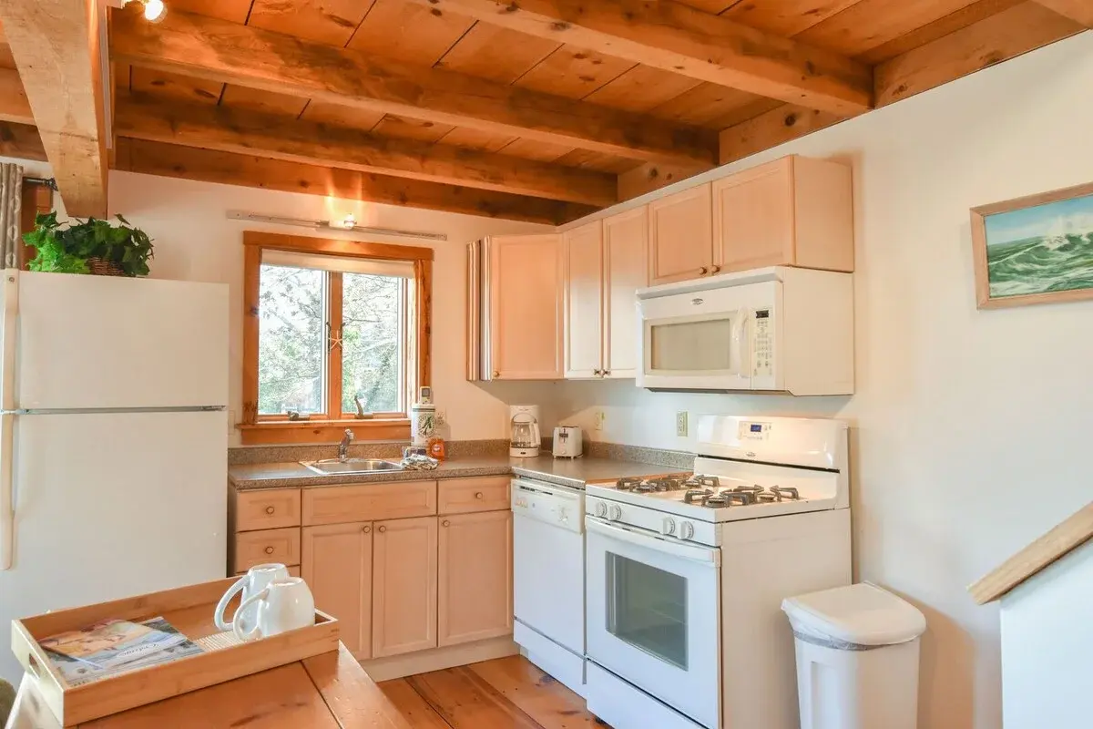 Photo 7 of Del Mar #14479 - Cute Cottage Living by the Sea!