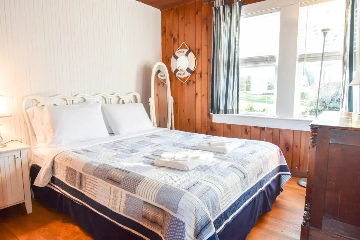 Photo 10 of Del Mar #14481 - Waterfront amazing views near beaches!