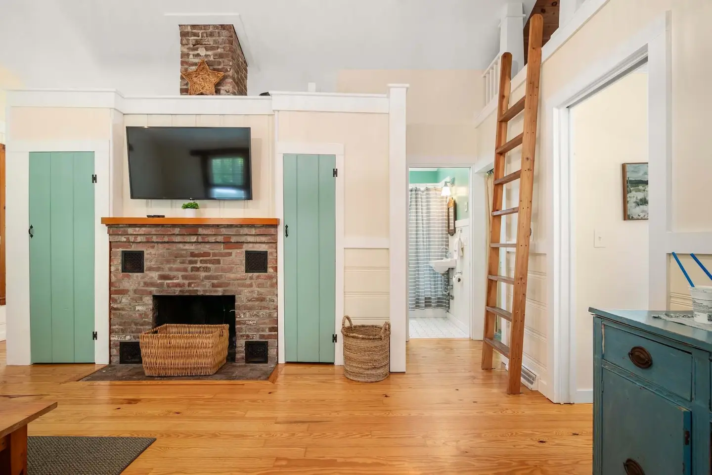 Photo 2 of Del Mar #14500 - Half Mile to Private Association Beach!