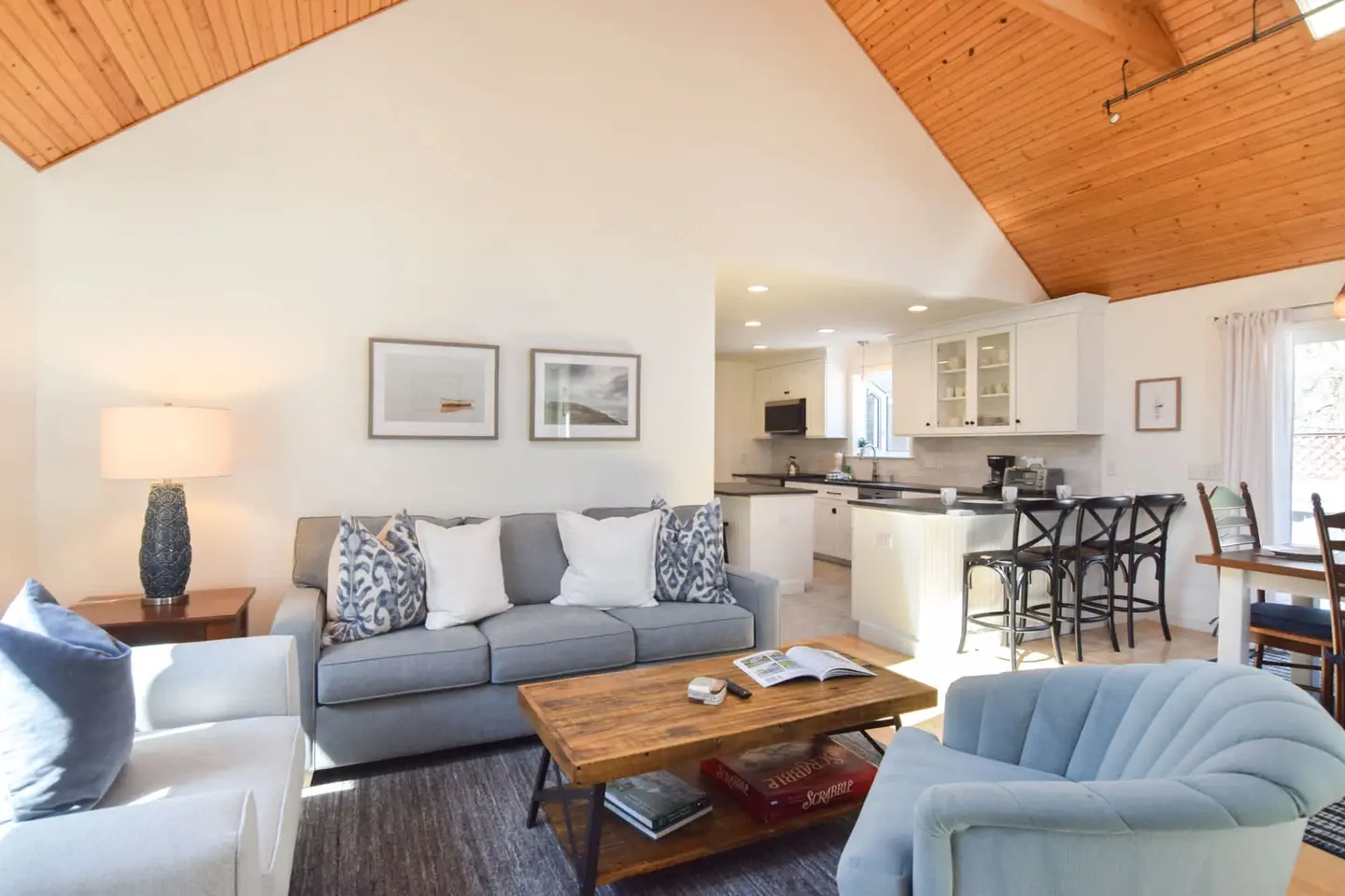 Photo 6 of Del Mar #14512 - Hot Tub, Game Room, Large Private Yard!