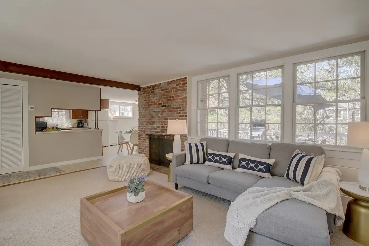 Photo 8 of Del Mar #14518 - Short walk to Bayside Beach!