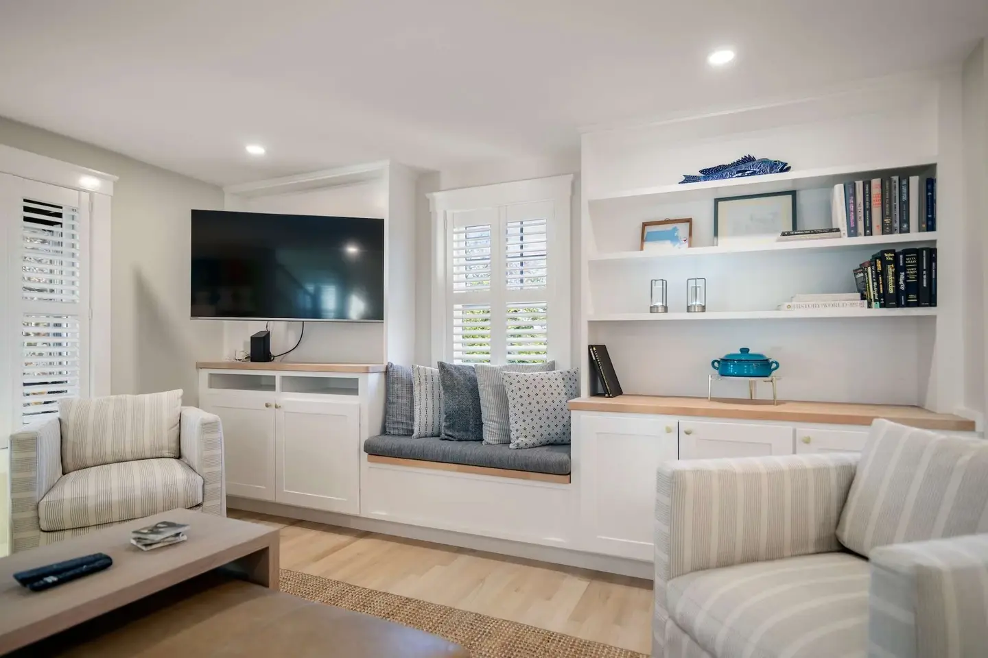 Photo 7 of Del Mar #14522 - Walk to beach, private patio!