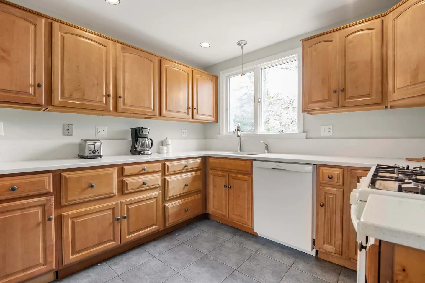 Photo 7 of Del Mar #14525 - 2 Miles to Coast Guard Beach!