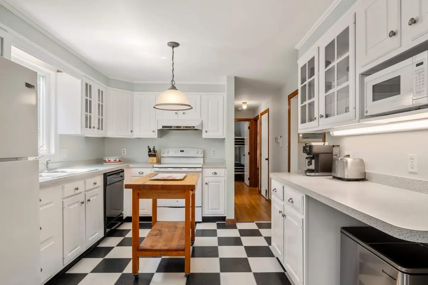 Photo 3 of Del Mar #14526 - Near Bike Path, 4 Min Drive To Nauset Light Beach!