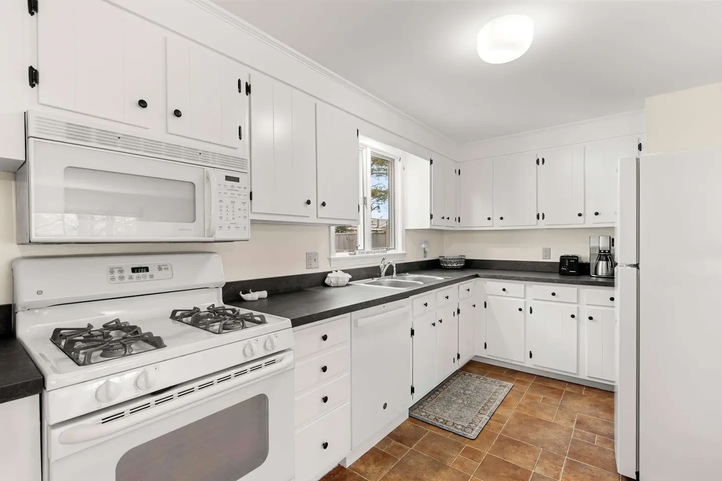 Photo 9 of Del Mar #14531 - Steps to the beach, Hot Tub, Entertainment Suite!