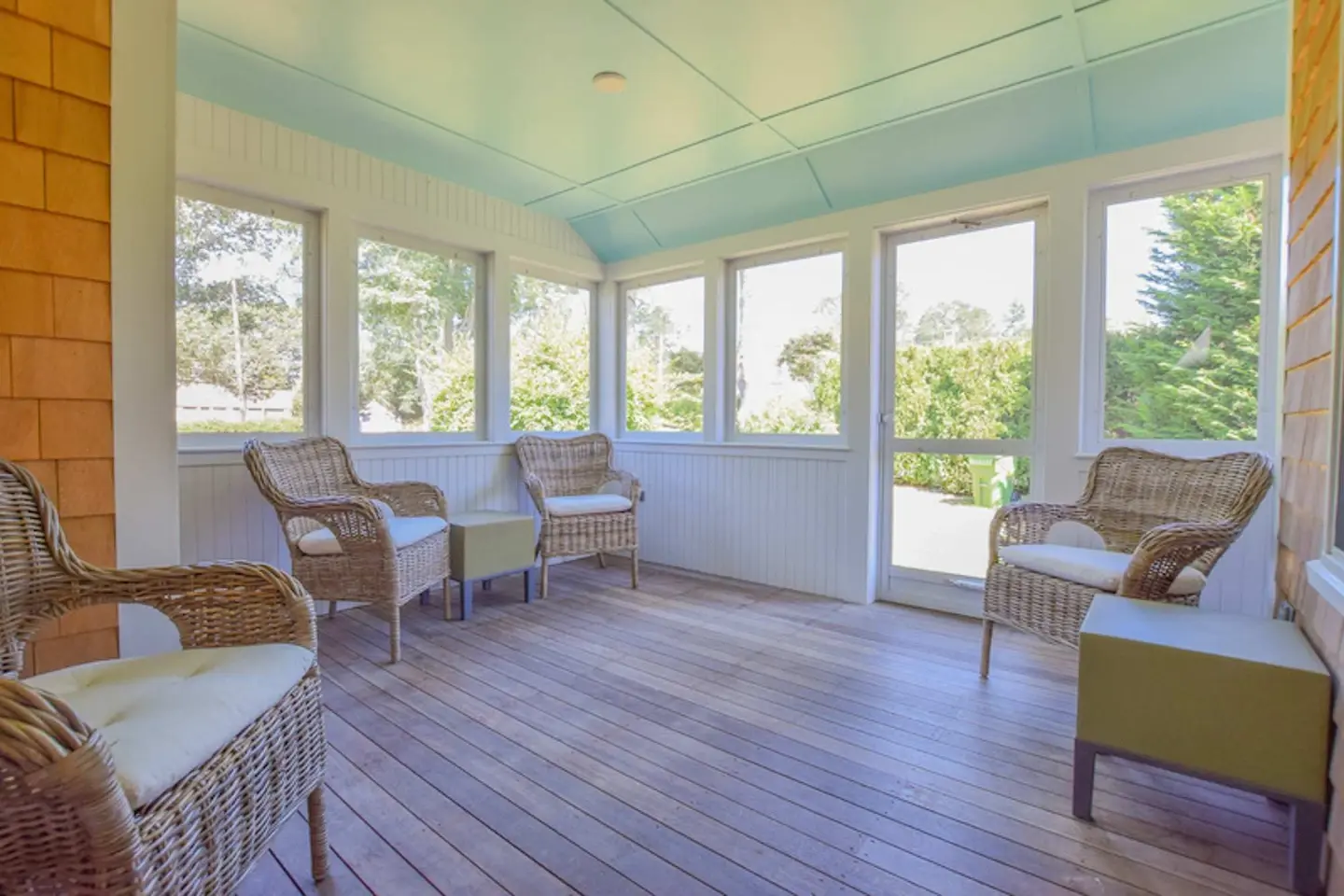 Photo 5 of Del Mar #15504 - 1 min drive to Rock Harbor, 2 min to Town!