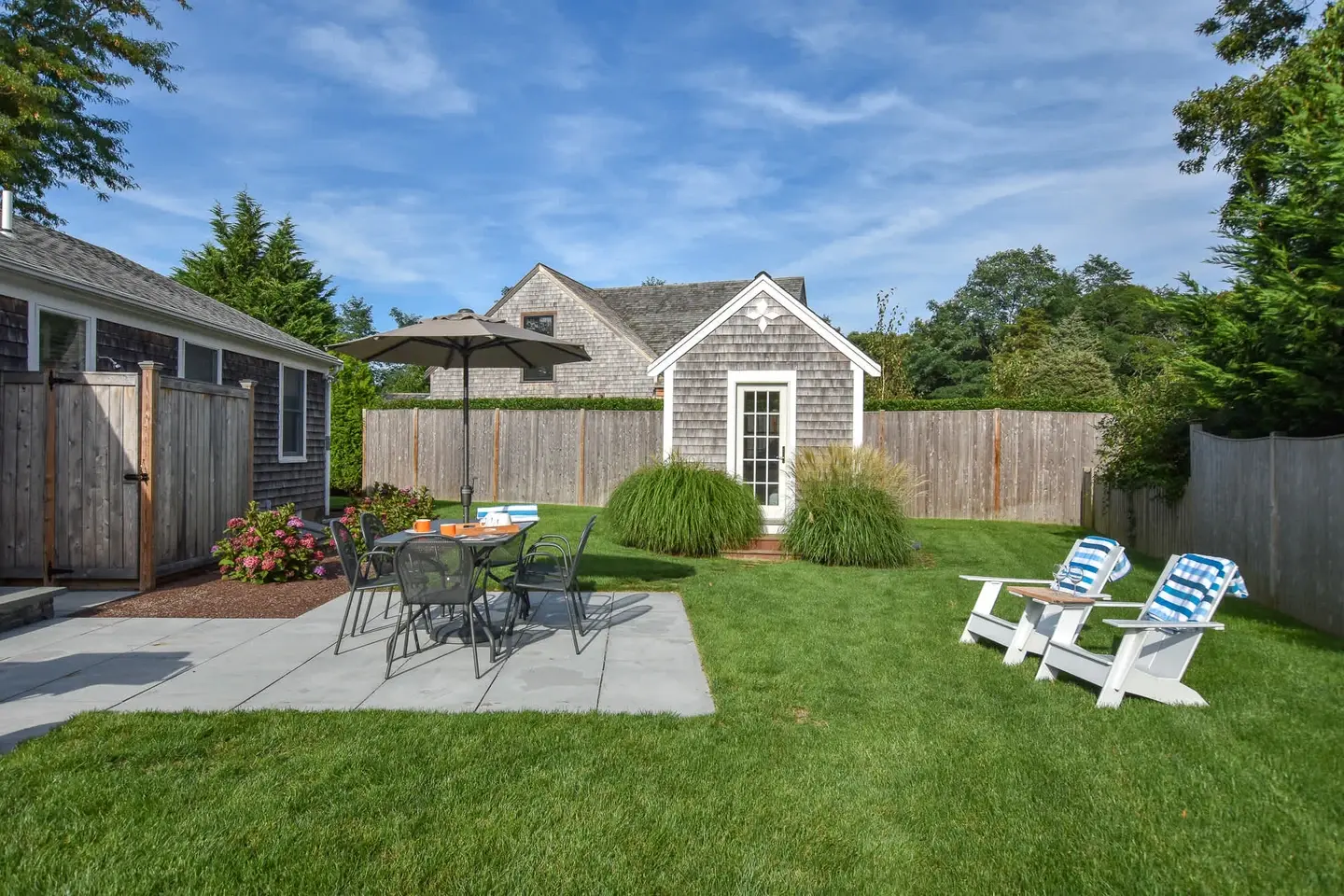 Photo 4 of Del Mar #15504 - 1 min drive to Rock Harbor, 2 min to Town!