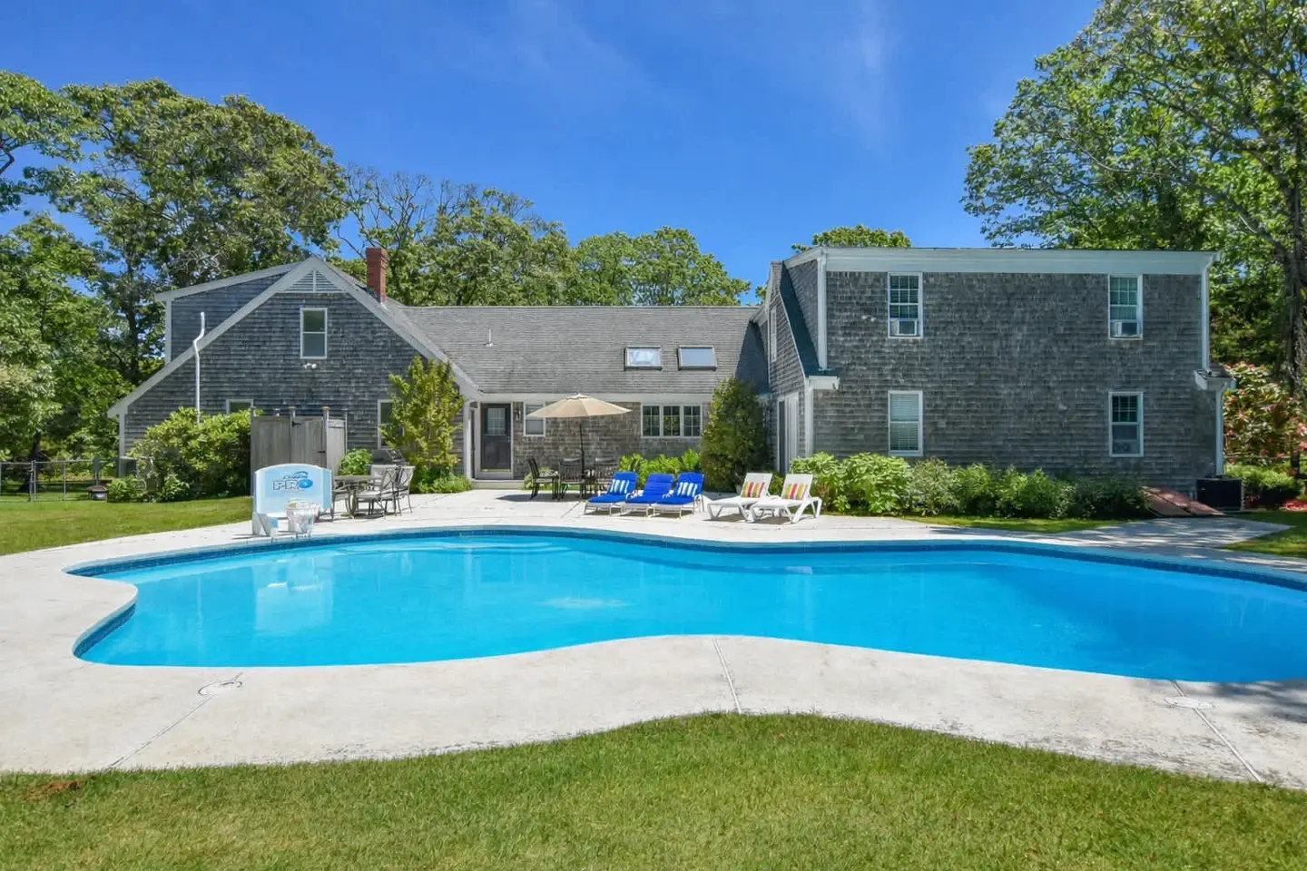 Photo 3 of Del Mar #15517 - Private pool 3 mins to Skaket Beach!