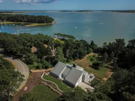 Photo of Del Mar #15526 - Luxurious Waterfront Home!