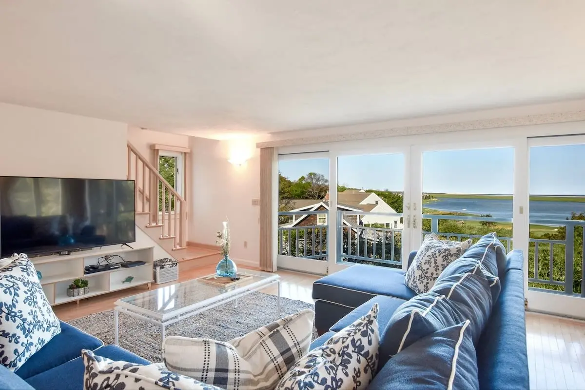 Photo 2 of Del Mar #15536 - 2 Min Walk to Private Beach & Boat Launch!