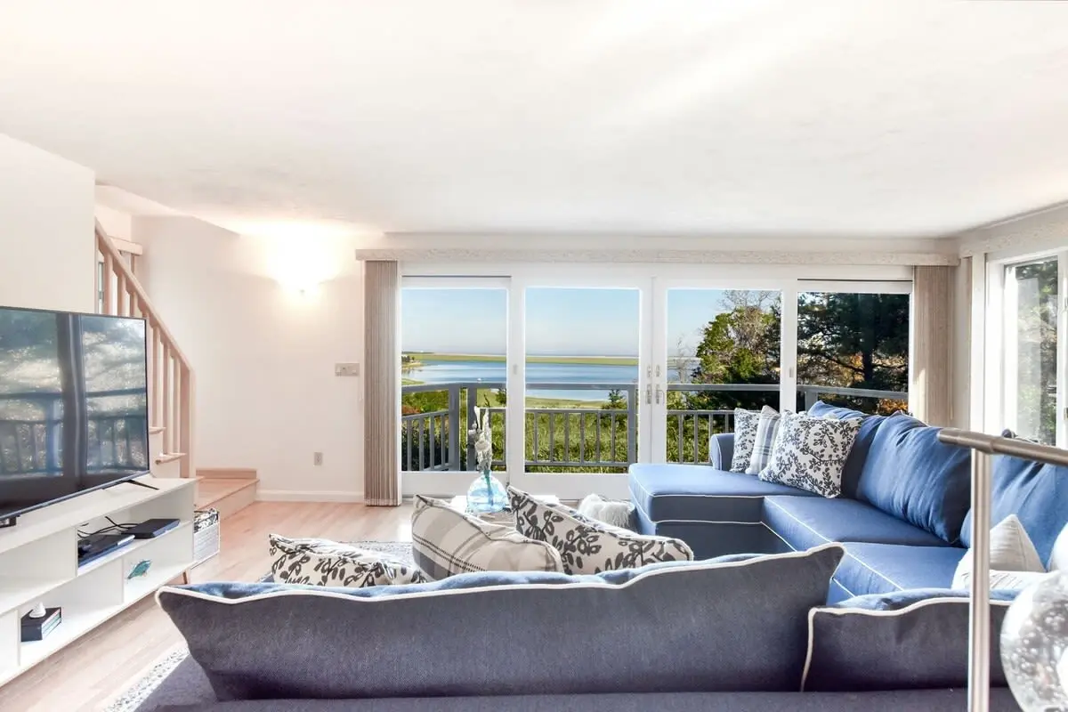 Photo 8 of Del Mar #15536 - 2 Min Walk to Private Beach & Boat Launch!