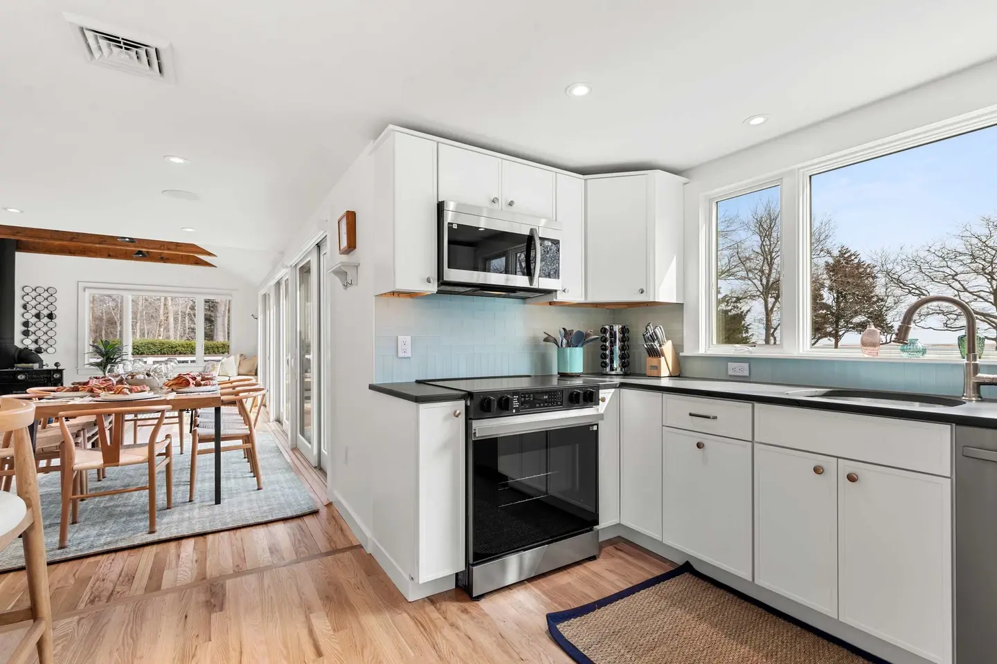 Photo 8 of Del Mar #15594 - Waterfront Oasis with Game Room, Newly Renovated!