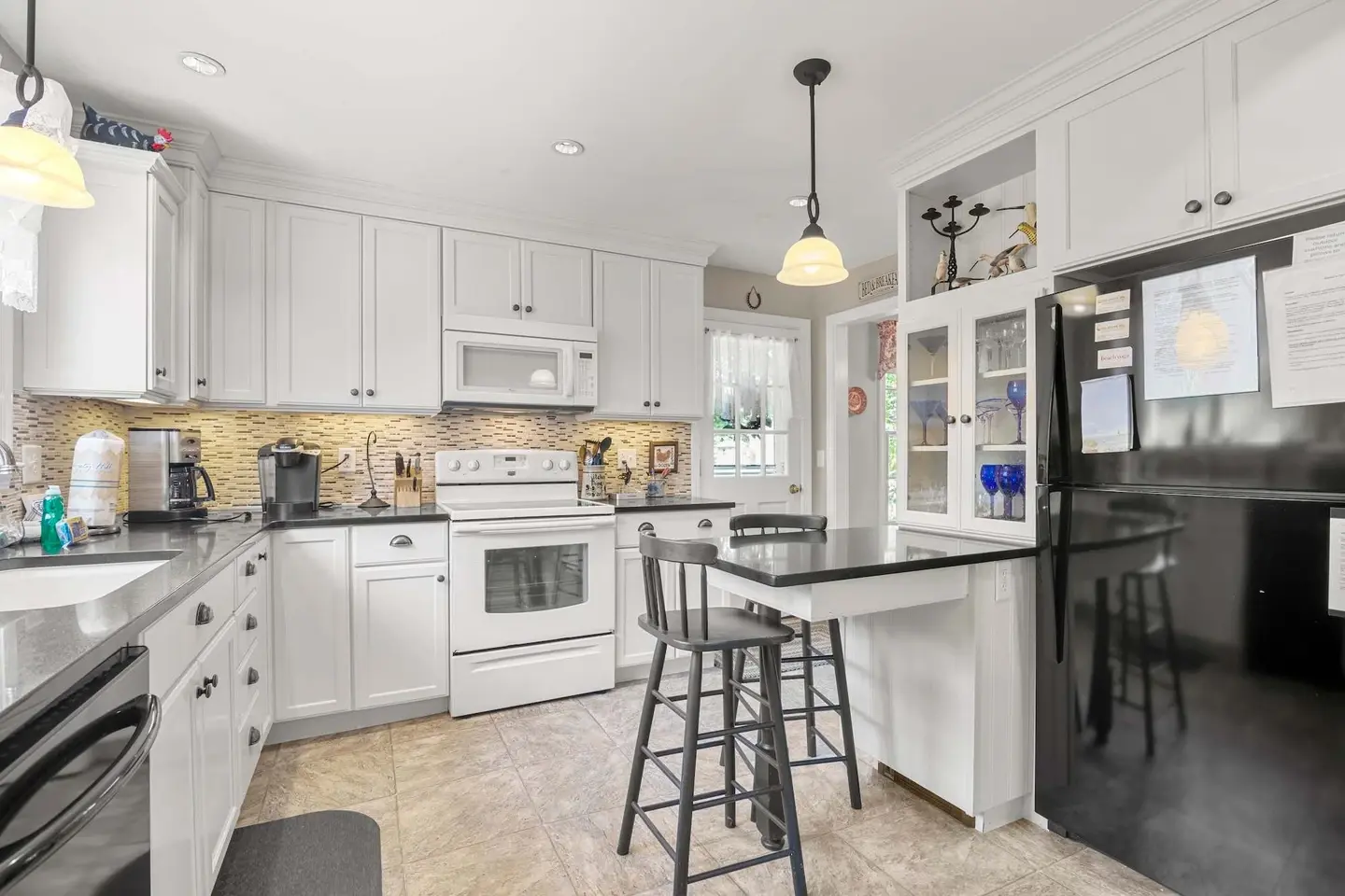 Photo 7 of Del Mar #16619 - On the Chatham Loop - 1 Min to the Beach!