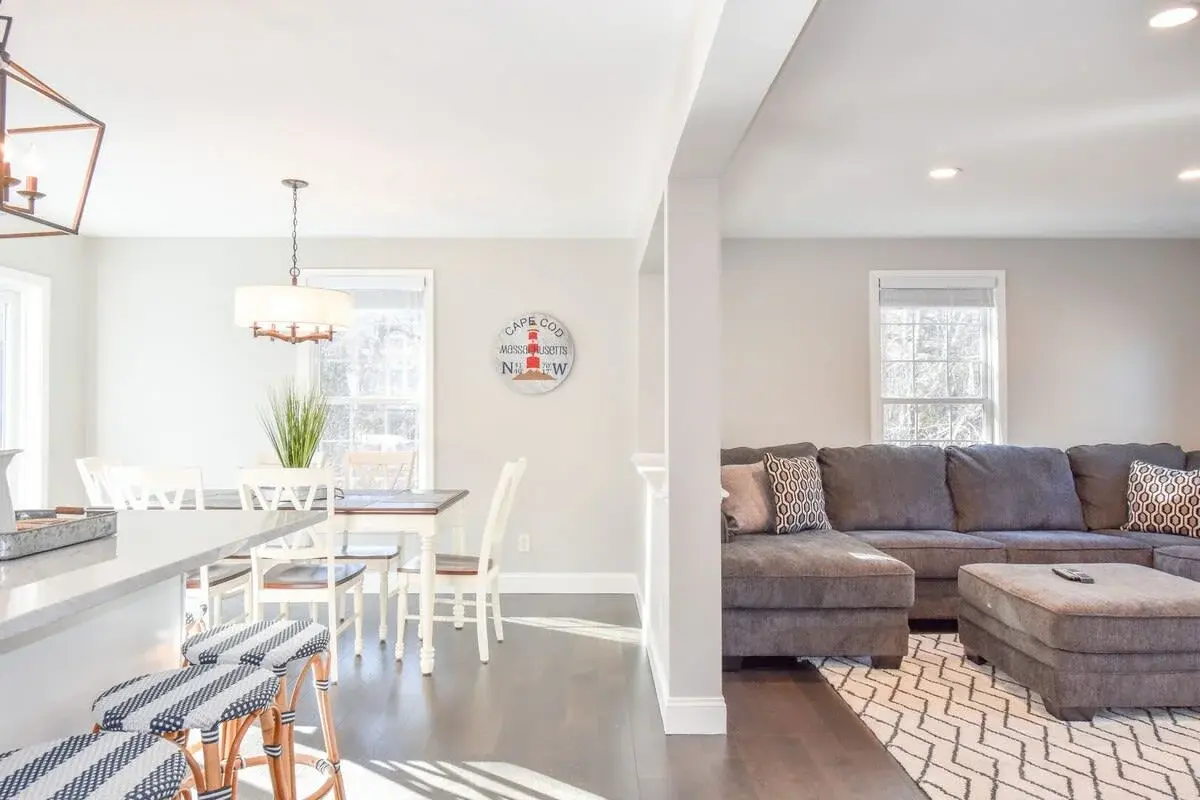 Photo 9 of Del Mar #16622 - Newly Renovated Modern Pond Access!