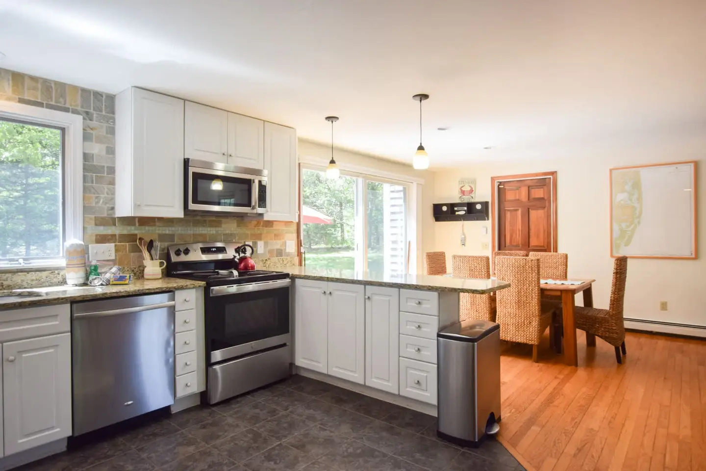 Photo 10 of Del Mar #16632 - 15 Minute Walk to Pleasant Street Beach!