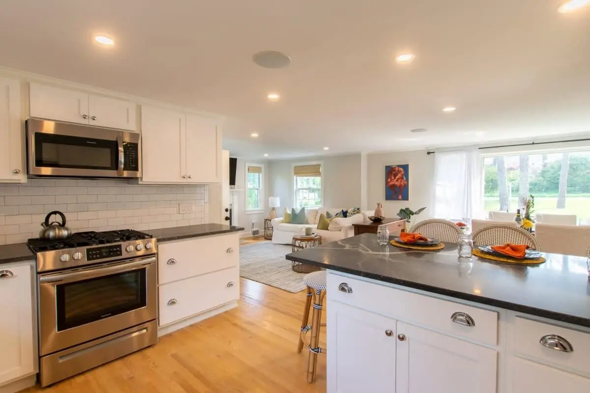 Photo 9 of Del Mar #16650 - Great Chatham Location w/ Hot Tub, Near Beach!