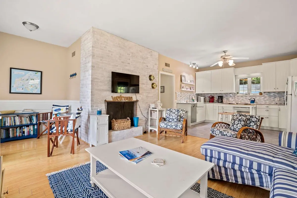 Photo 8 of Del Mar #16670 - Updated Beach House Deck Outdoor Shower!