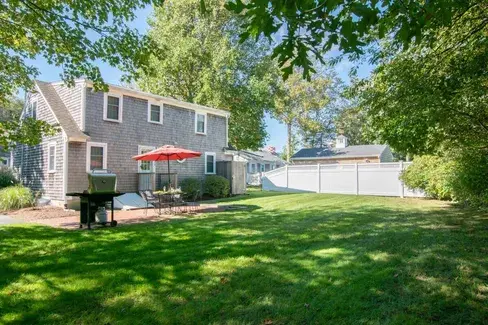 Photo of Del Mar #16682 - Quintessential Cape directly on the Cape Cod Rail, Dog Friendly!