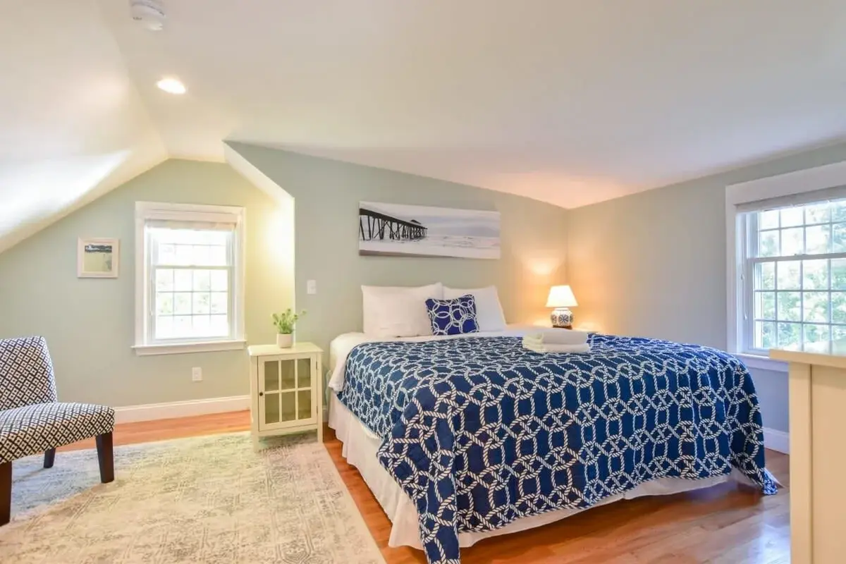 Photo 2 of Del Mar #16682 - Quintessential Cape directly on the Cape Cod Rail, Dog Friendly!