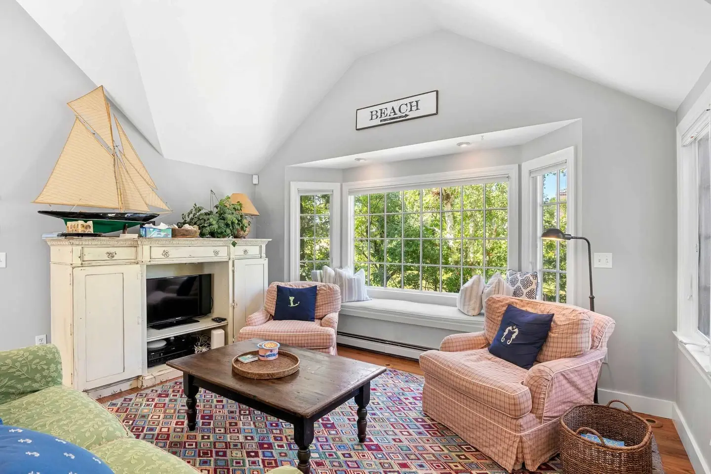 Photo 9 of Del Mar #16693 - Luxury Waterfront with Game Room! 