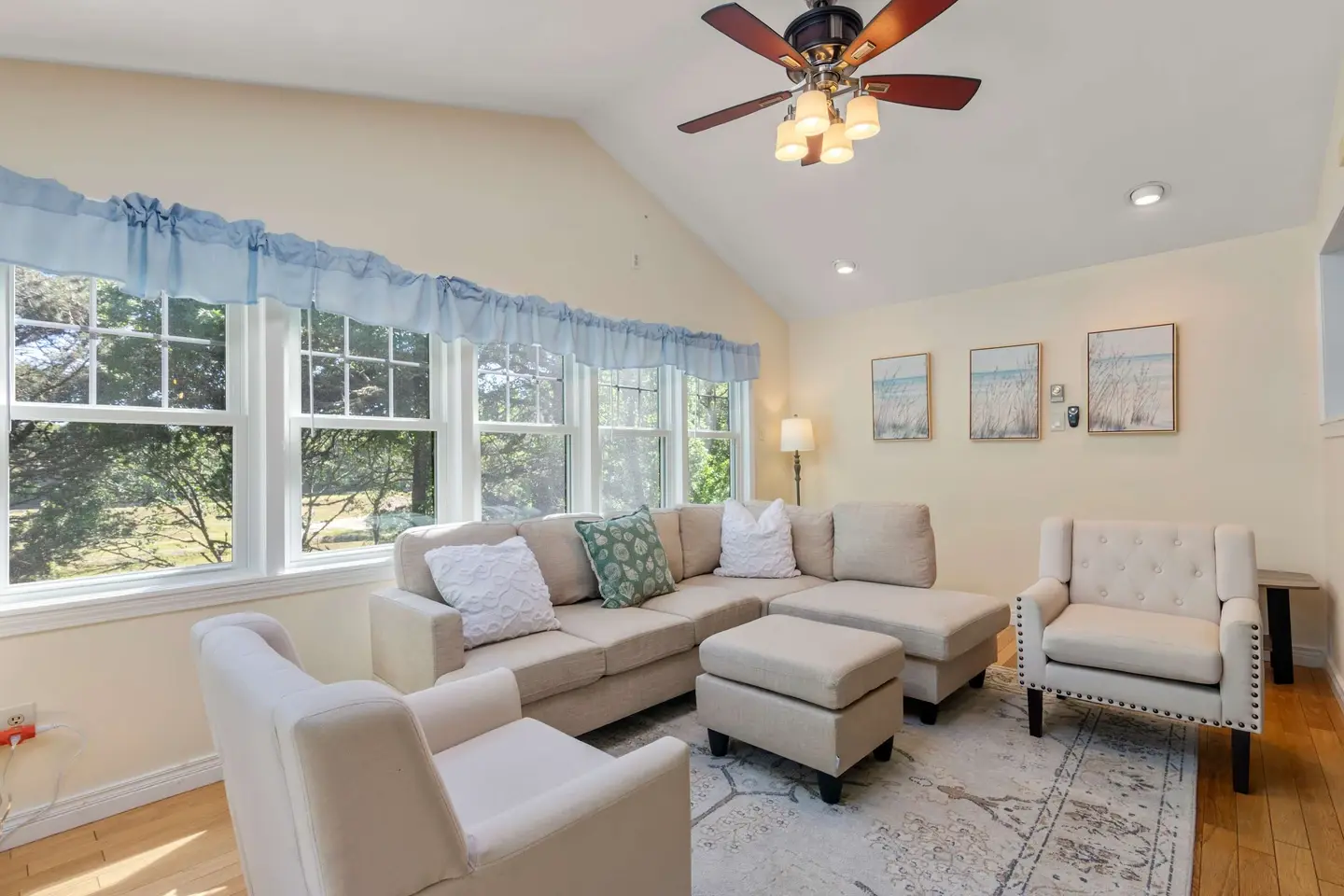 Photo 6 of Del Mar #16699 - Great location, Dog Friendly, Central AC!