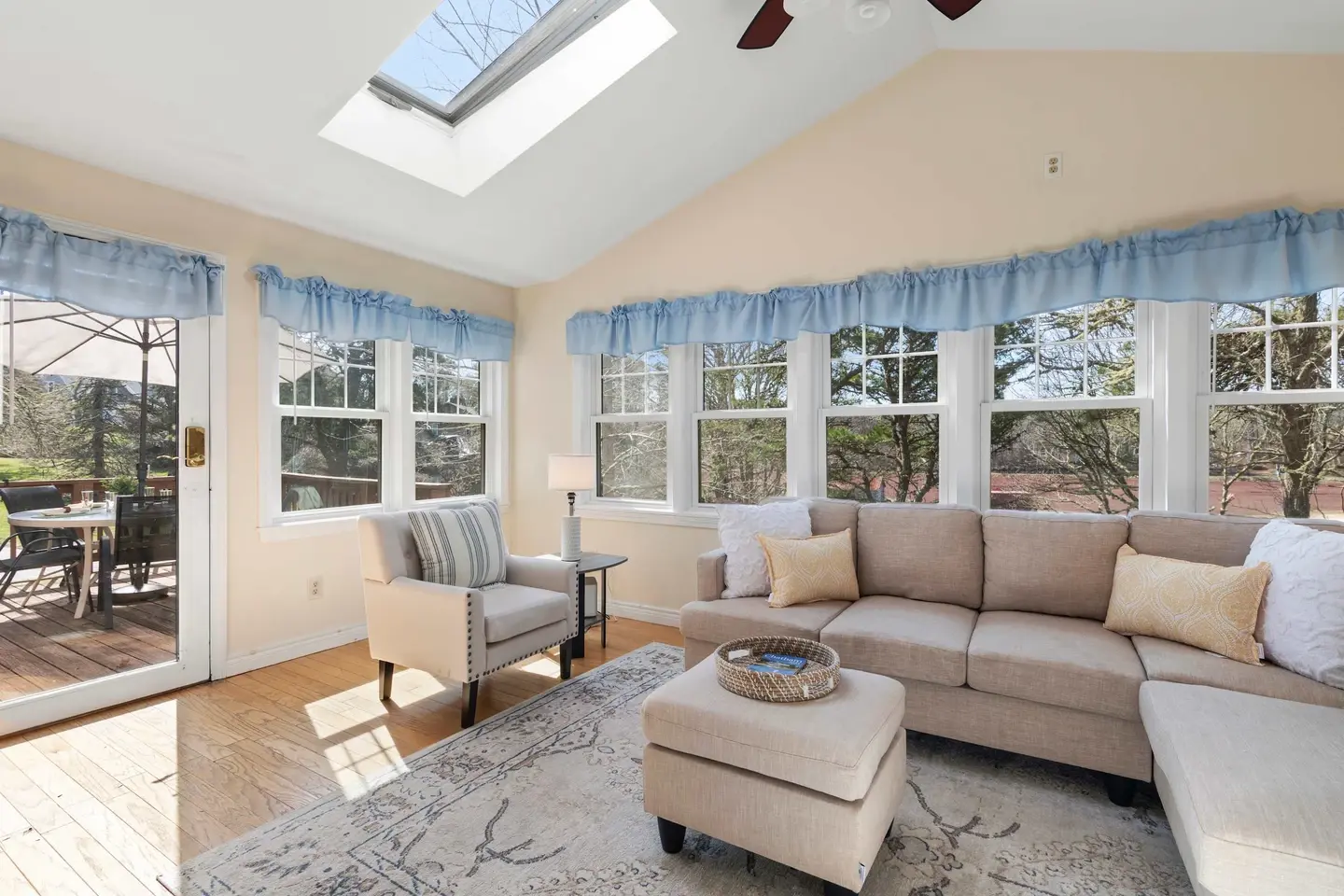 Photo 8 of Del Mar #16699 - Central AC, Dog Friendly, Family-Friendly!