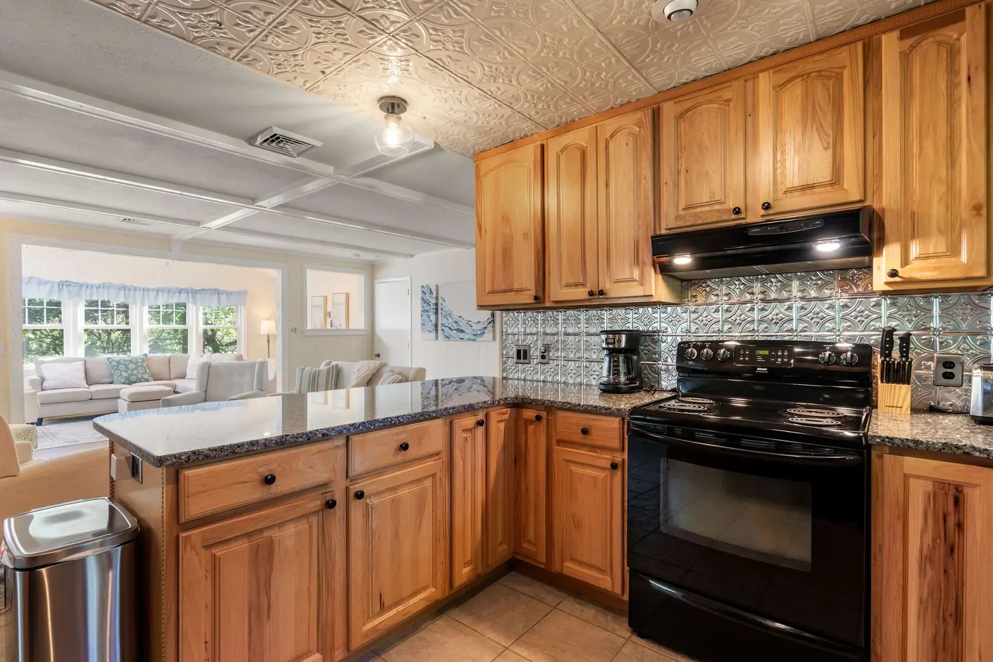 Photo 10 of Del Mar #16699 - Great location, Dog Friendly, Central AC!