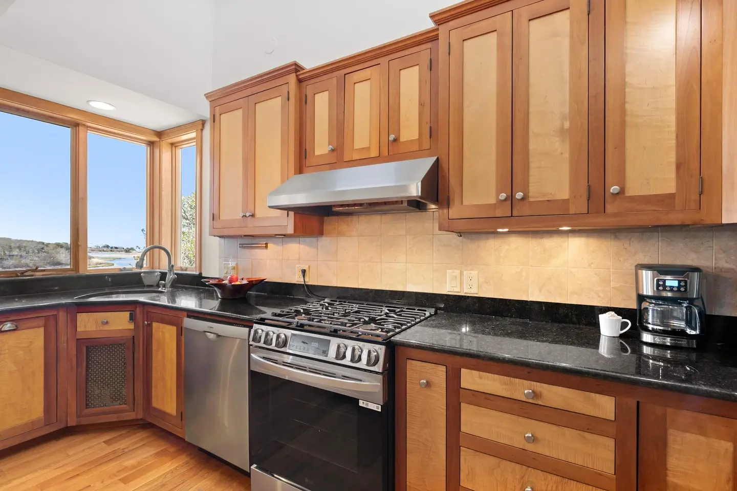 Photo 6 of Del Mar #16700 - Spacious Coastal Escape, Game Room, Dog Friendly! 
