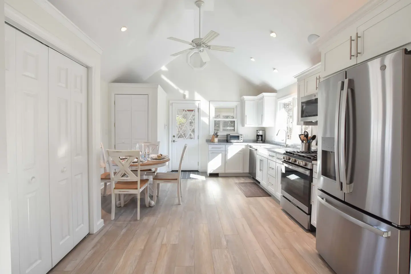 Photo 10 of Del Mar #17730 - Walk 300 Yards to Beach!